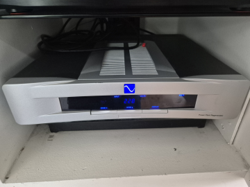 PS Audio Power Plant Premier power Regenerator