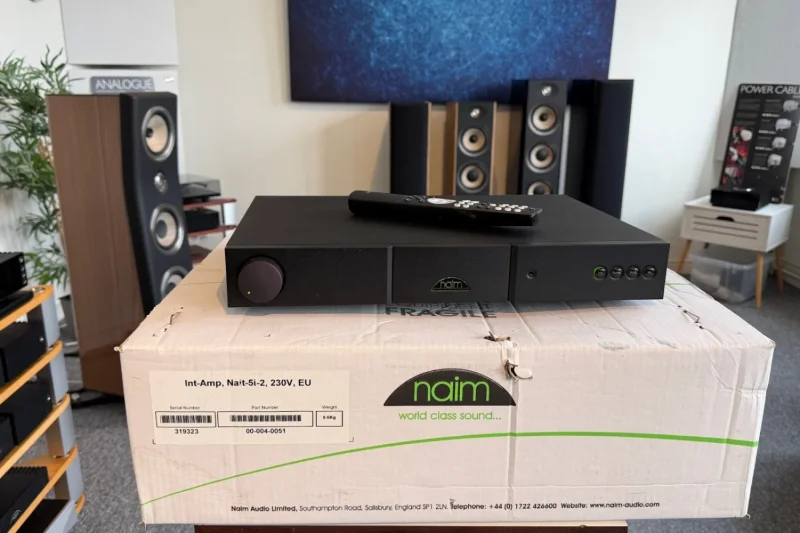 Naim Nait 5i - 2 - Beg f&ouml;rst&auml;rkare - Bild 1 av 2
