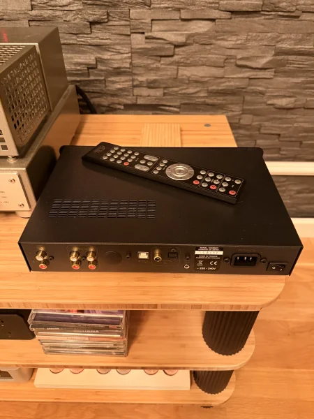 Atoll HD100 - Bild 2 av 6