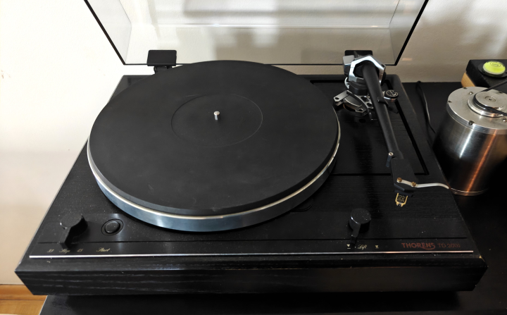 Thorens TD2001 + SME 309 + Ortofon MC30 Supreme