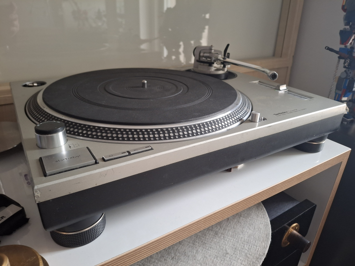 Technics SL-1200 MKII – fungerar perfekt