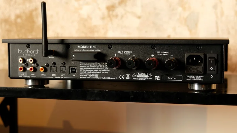 Buchardt i150 mot Audio Analogue. Buchardt i150 mot Audio Analogue. - Kuva 2 / 2