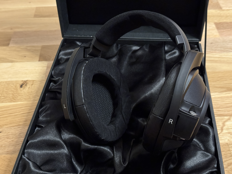 Sennheiser HD 820 Hörlurar Sennheiser HD 820 Hörlurar - Bild 4 av 11