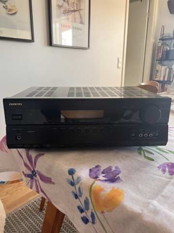 Receiver Onkyo TX-SR307