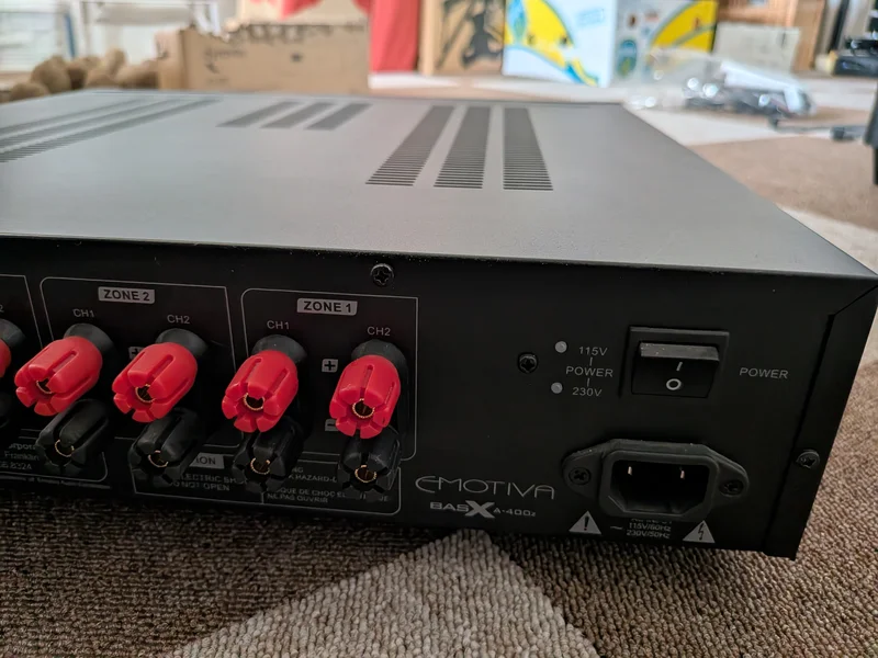 Emotiva BasX A-400z - Bild 5 av 6