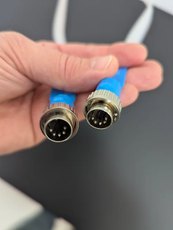 Nordost Blue Heaven interconnect DIN 5 Nordost Blue Heaven interconnect DIN 5 - Bild 5 av 9