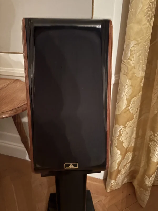 Aurum Cantus Leisure 6 med originalstativ och h&ouml;gtalarkablar - Bild 3 av 8