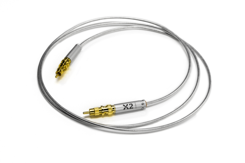 IFI NEO STREAMER MED ELITE NÄTDEL OCH ANSUZ X2 DIGITALKABEL 