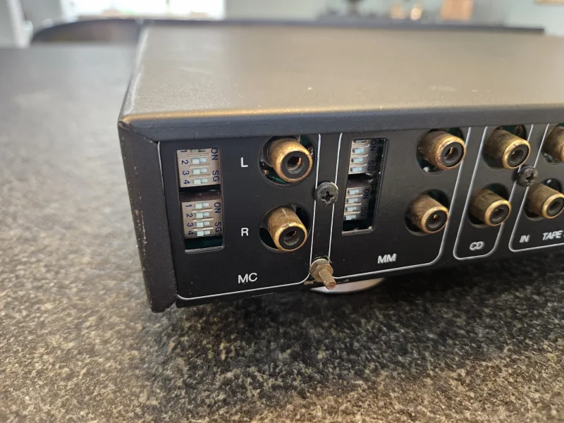 T+A Pulsar P1000 Förförstärkare T+A Pulsar P1000 Förförstärkare - Bild 3 av 3