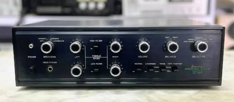 Sansui AU-555  - Bild 1 av 1