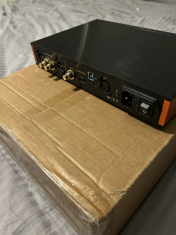 Holo Audio Cyan 2 - Bild 3 av 4