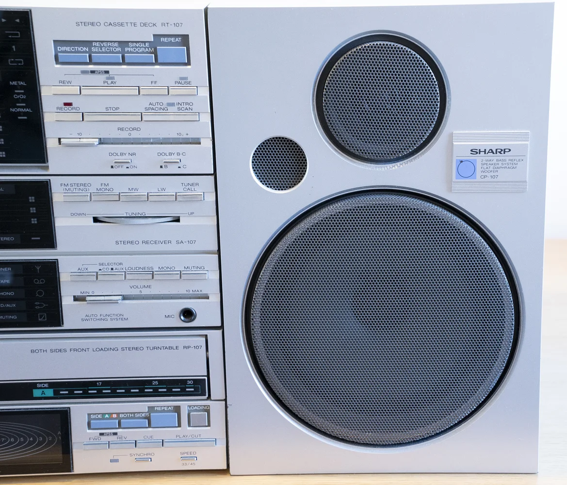 Sharp Stereopaket med unik helautomatisk skivspelare, kassettd&auml;ck &amp; receiver - Bilde 5 av 7