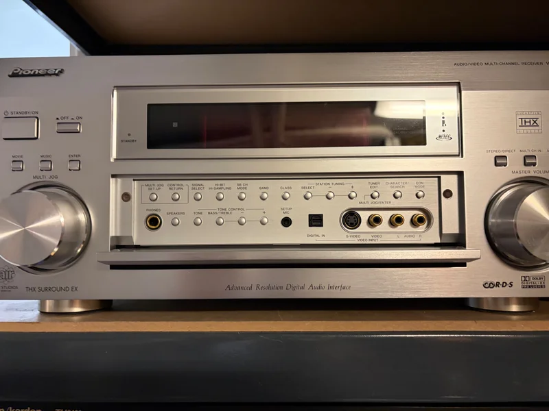 Pioneer VSX-AX5i  - Bild 2 av 3