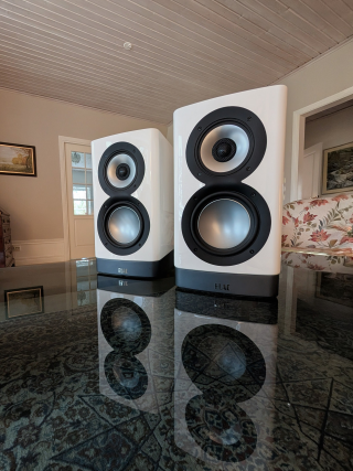 Elac Navis ARB-51