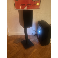 Bowers & Wilkins CM5 (mk1 Originals) and Stativ
