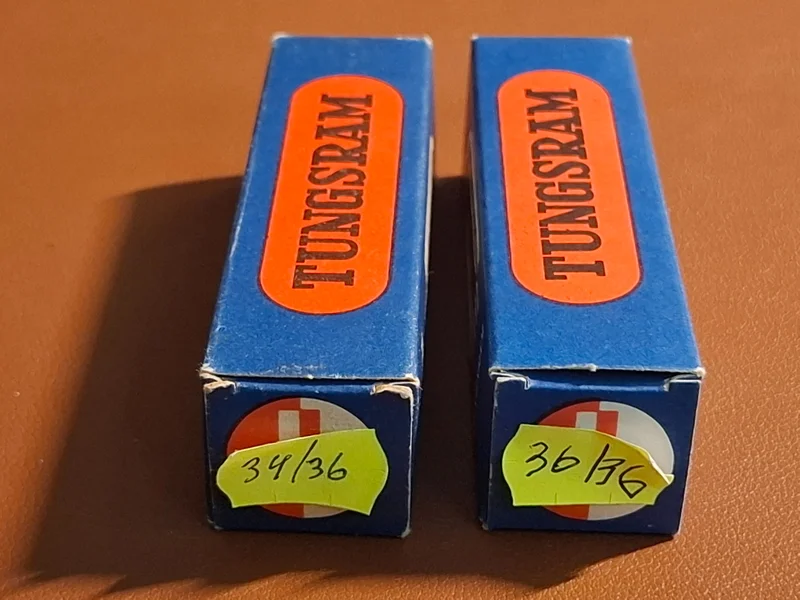 Tungsram ECC82 (12AU7) – NOS – Matchat par – 1960-tal – Originalkartonger Tungsram ECC82 (12AU7) – NOS – Matchat par – 1960-tal – Originalkartonger - Bild 2 av 6