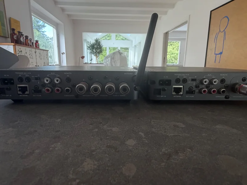 Yamaha WXA-50 &ndash; 2 st i mycket fint skick - Bild 3 av 6