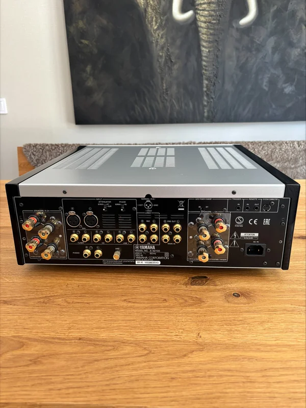 Yamaha A-S2100 – premium hifi-förstärkare i absolut nyskick. Yamaha A-S2100 – premium hifi-förstärkare i absolut nyskick. - Bild 3 av 6