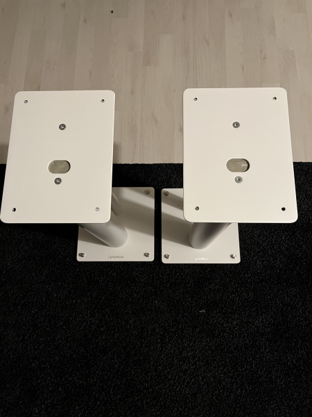 Norstone  - Bild 1 av 1