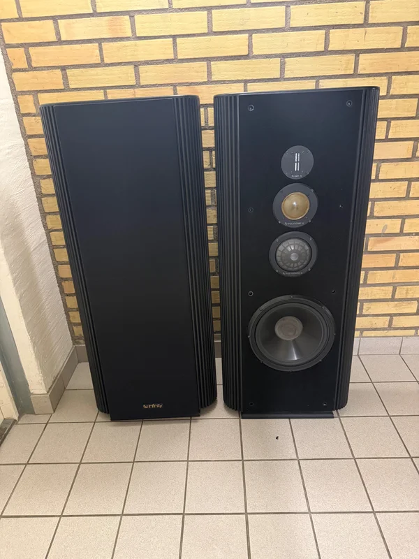 Infinity Kappa 8 - Bild 2 av 2