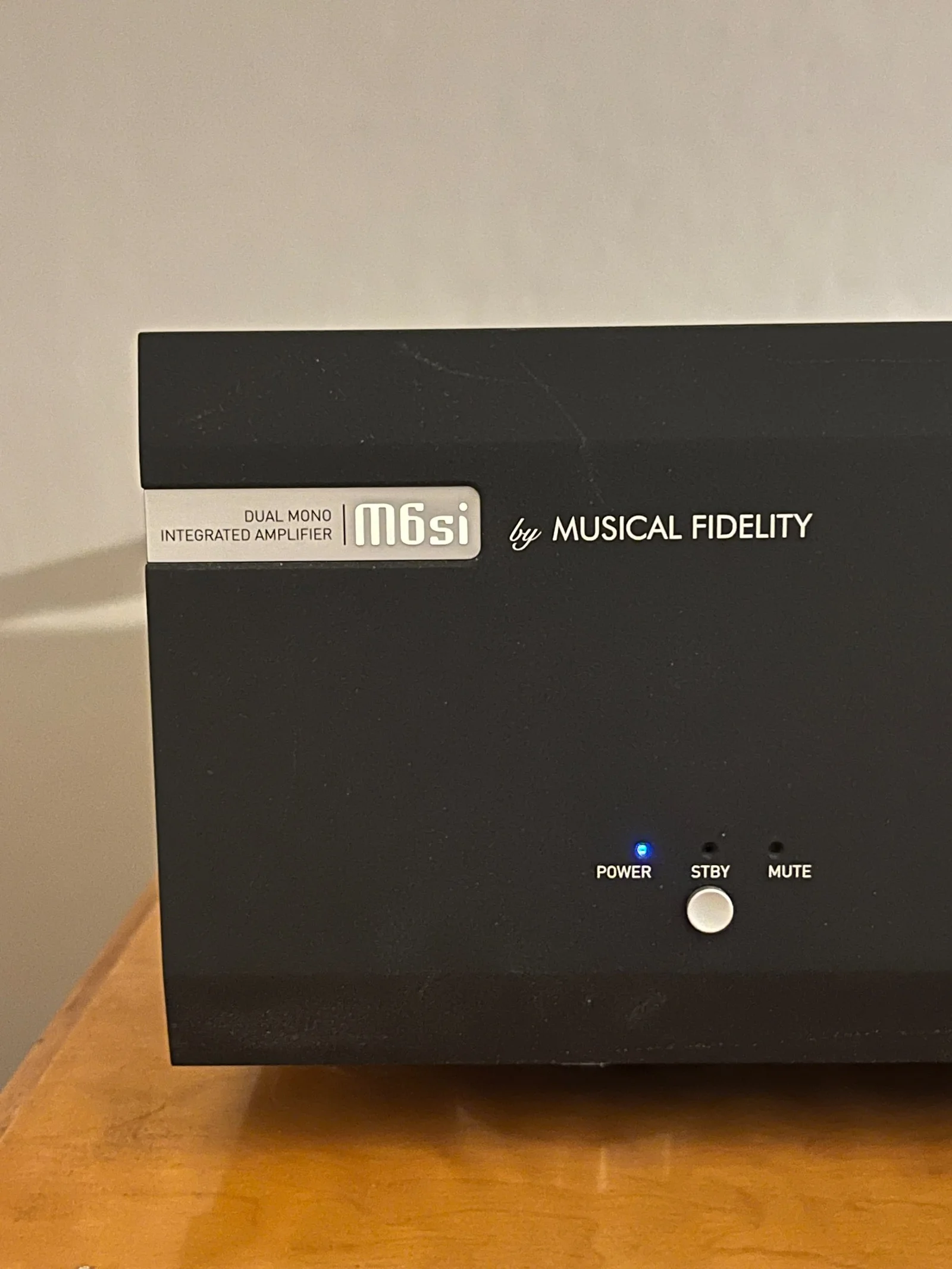 Musical Fidelity M6Si Musical Fidelity M6Si - Bild 3 av 4