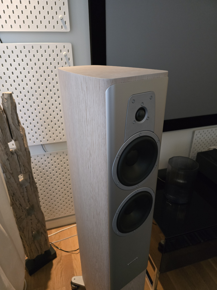 Dynaudio Contour 30 White Oak