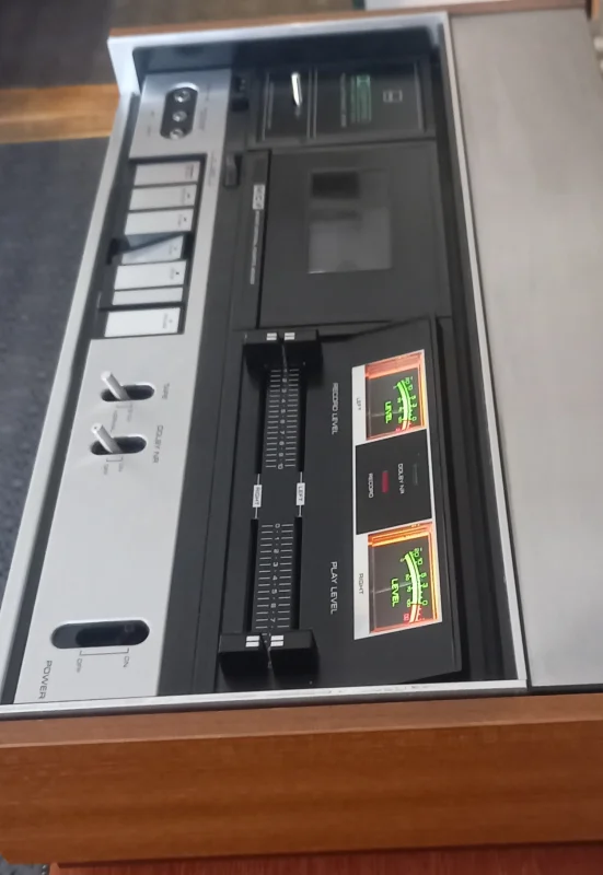 SHARP RT480H - Bild 2 av 2