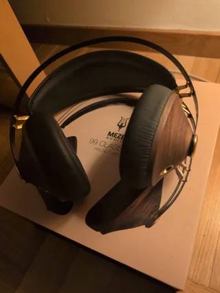 Meze 99 Classics Walnut Gold