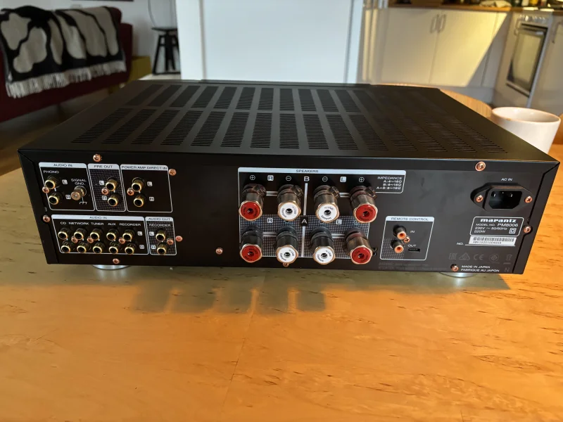Marantz PM8006 - Bild 2 av 3