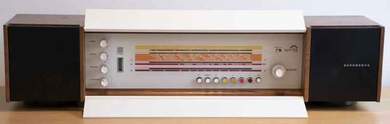 Nordmende Spectra Futura - Designad av Raymond Loewy (1968) - Bild 3 av 9