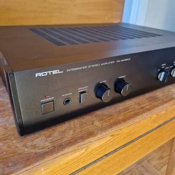 Rotel RA-840BX3