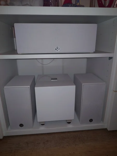 Högtalarsystem hemmabio/musik Högtalarsystem hemmabio/musik - Bild 1 av 2