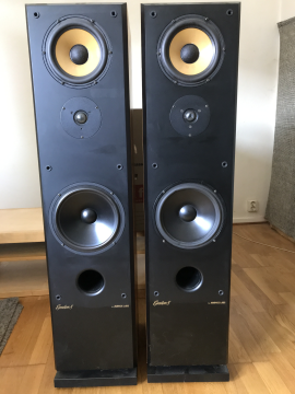 Epsilon 8 by Advance Labs. Dansk hi-end. 