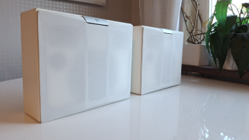 Audiovector K-X high-end vägghögtalare