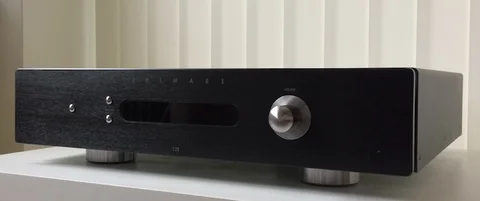 PRIMARE I22 (F&ouml;rst&auml;rkare / 2x80W / Dac) Fj&auml;rr & Originalkartong