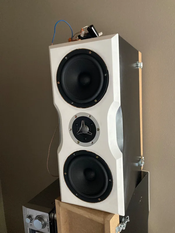 SB Acoustics Satori MW 16P-8 SB Acoustics Satori MW 16P-8 - Bild 1 av 1