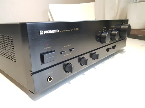 PIONEER A-335 Stereo Förstärkare