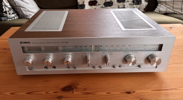 Yamaha CR-620 Receiver