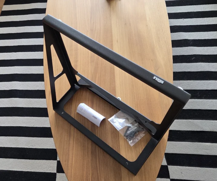 Rega 2016 TT wallbracket, svart - Bild 1 av 1