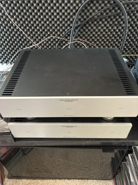Holographic Audio amp 20. Holographic Audio amp 20. - Bild 1 av 1