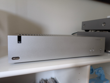 Arcam AV8 samt 2 st P35/3