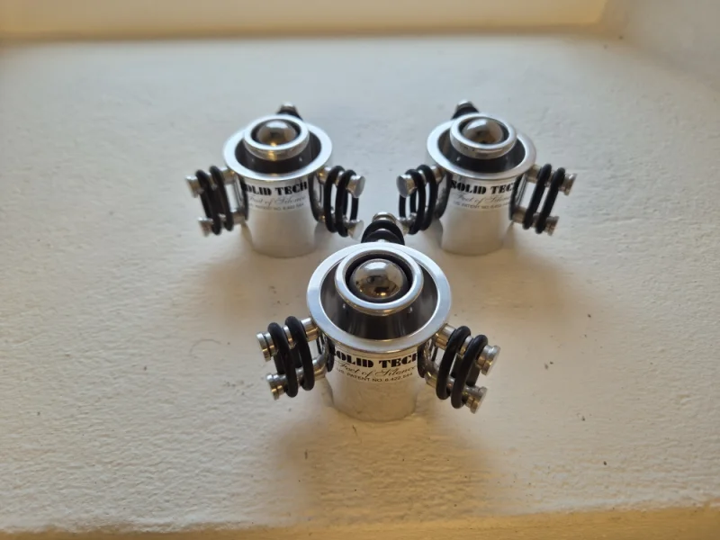 Solid Tech  - Bild 2 av 2