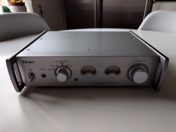 TEAC AX-501 Premain Amplifier / Integrerad förstärkare /70w