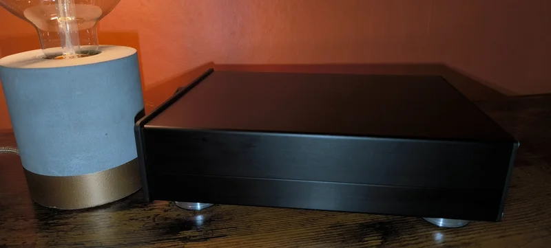 Violectric HPA V222 H&ouml;rlursf&ouml;rst&auml;rkare - Bild 3 av 5
