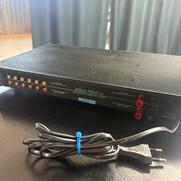 Musical Fidelity A1 - Bild 2 av 2