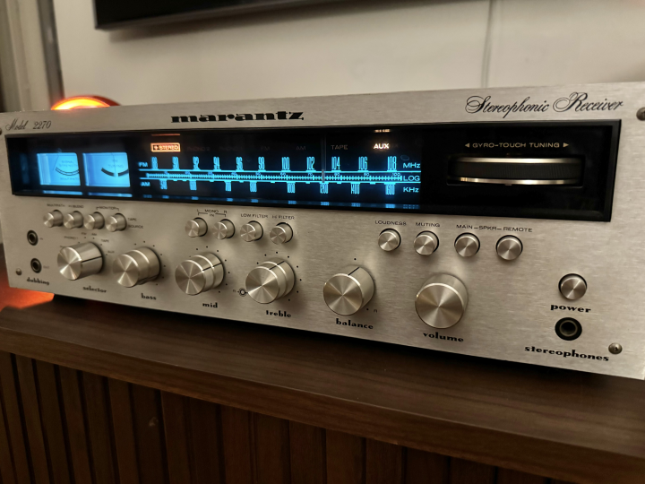 En ikonisk Marantz 2270 