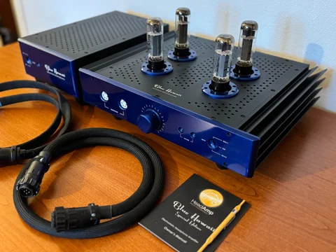 HeadAmp Blue Hawaii Special Edition BHSE