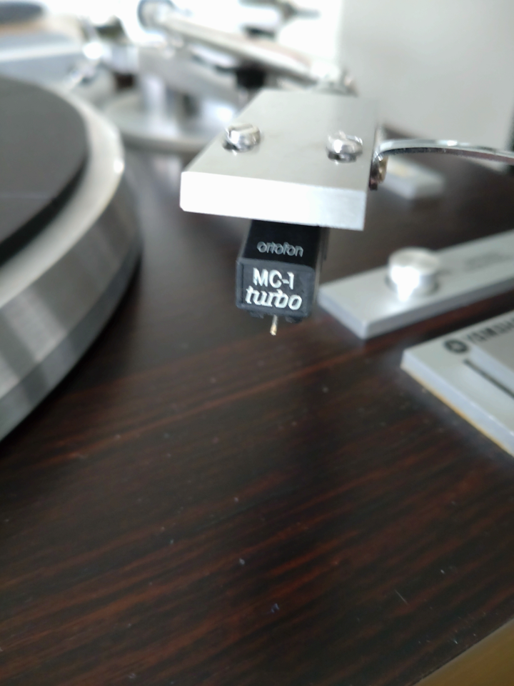 Yamaha YP-D8