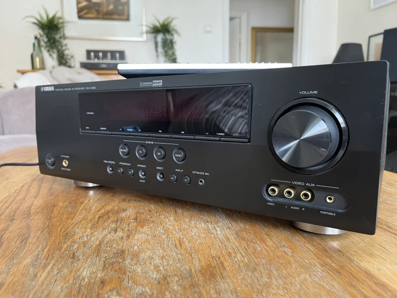 Yamaha RX-V465 - Bild 1 av 4