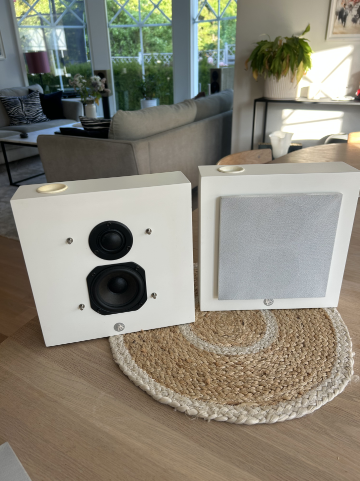 DLS Flatbox Mini